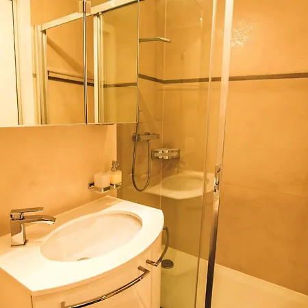 아파트 Cristal-4 By Interhome